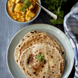 Parotta (2pcs) With Veg Khorma